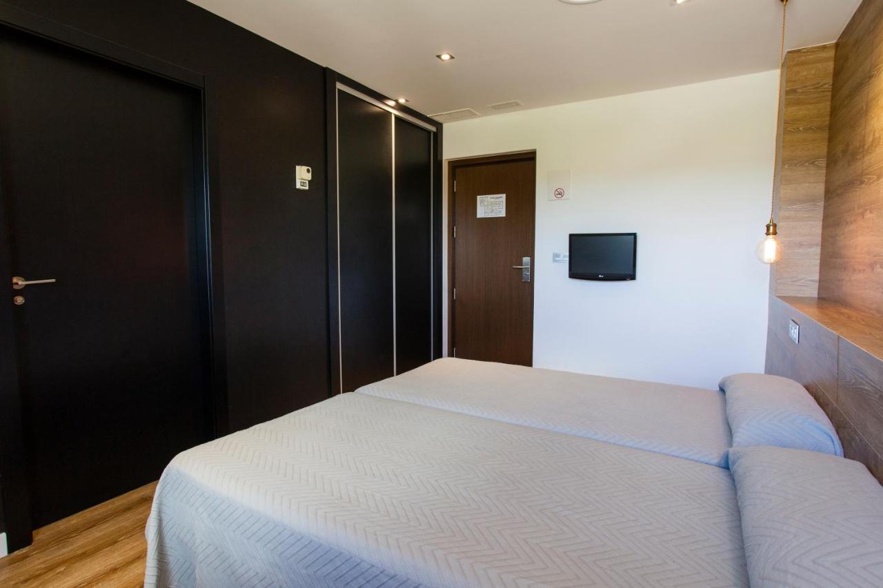 Hotel Alcazar Мула Екстериор снимка